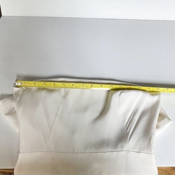 Issa London Ivory Silk Screen Printed Floral Keyhole Back Slim Fit Gown 2 - Picture 11 of 14